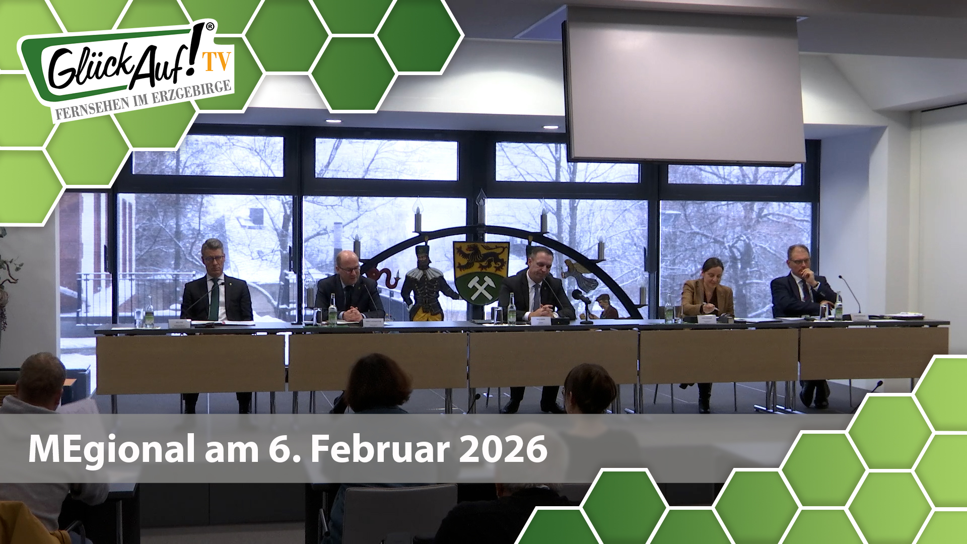 MEgional am 6. Februar mit dem Thema: Pressekonferenz Landratsamt Erzgebirgskreis über Schulinvestitionen, Prävention, und weitere